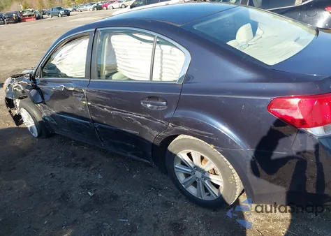 2012 Subaru Legacy 2.5I z USA, uszkodzony, nr VIN 4S3BMBA65C3015110